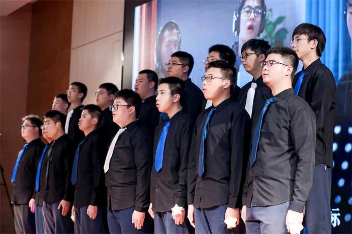 14-2 男子合唱.jpg