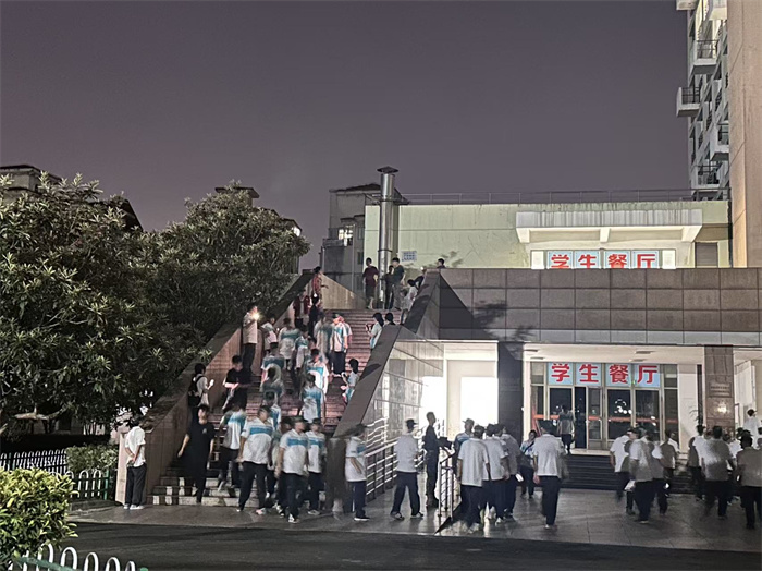 图 (9).jpg