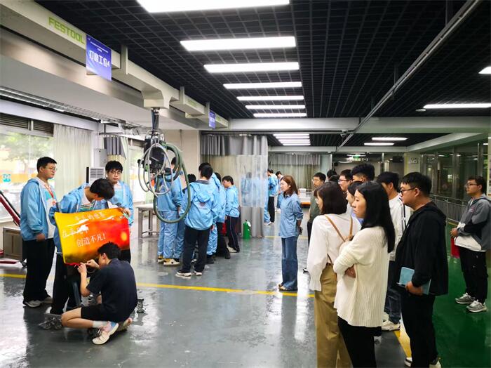 图1.jpg