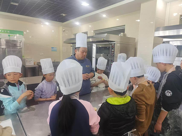 8 凤梨酥制作(1).jpg