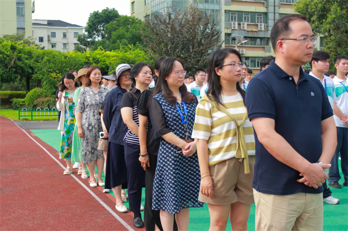 图片 (3).jpg 图片 (3).jpg